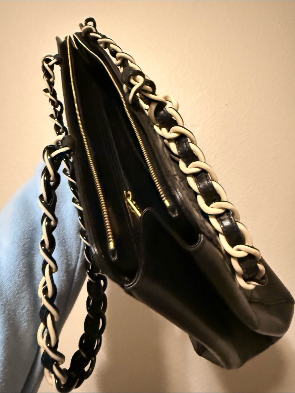 Chanel Lambskin Bekko Chain Large Shoulder Bag Black - Picture 13 of 16